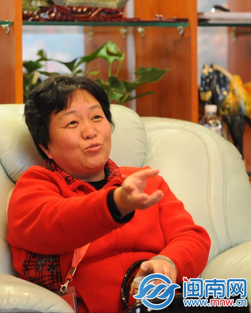泉州市講師團(tuán)團(tuán)長(zhǎng)、市政協(xié)委員朱林果